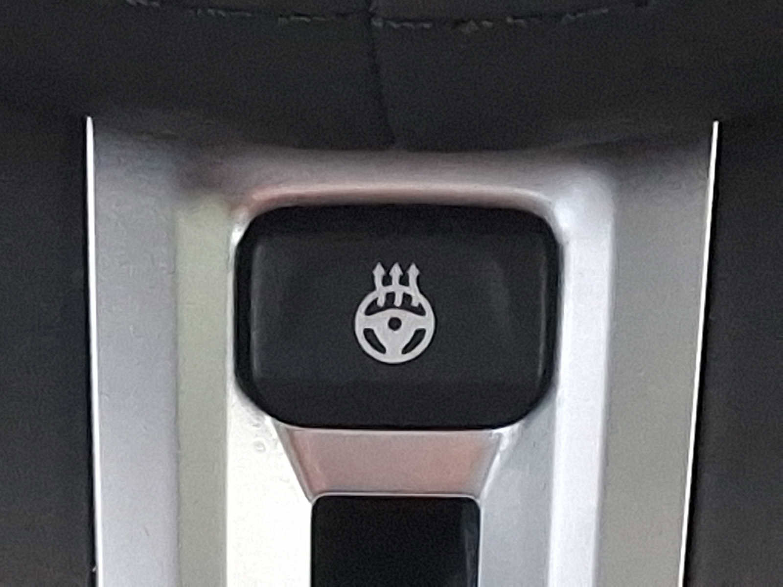 Used 2021 BMW M5 w/ Executive Package image 23