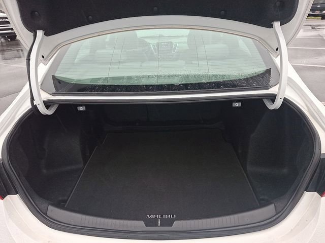 Used 2017 Chevrolet Malibu Premier w/ Driver Confidence Package image 29