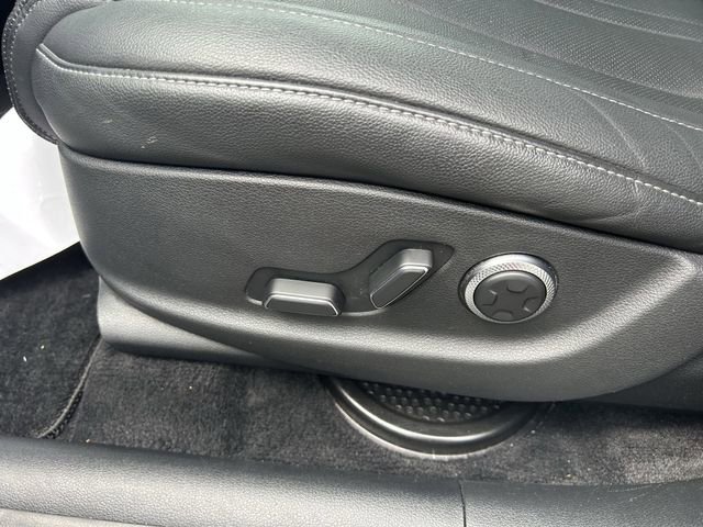Used 2025 Genesis GV80 2.5T Standard image 25