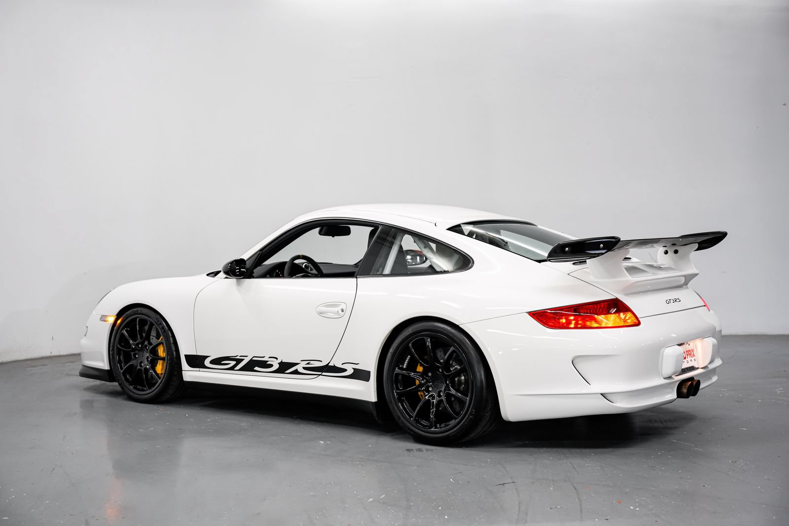 Used 2007 Porsche 911 GT3 RS RWD image 8