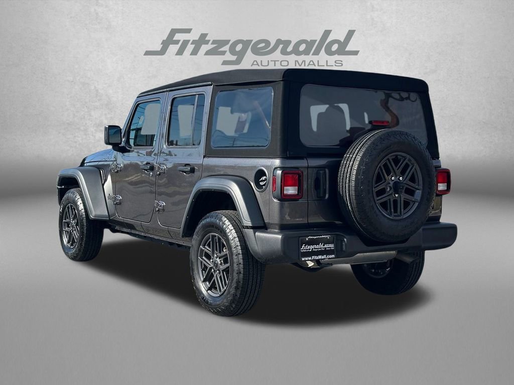 Used 2024 Jeep Wrangler Sport S image 7
