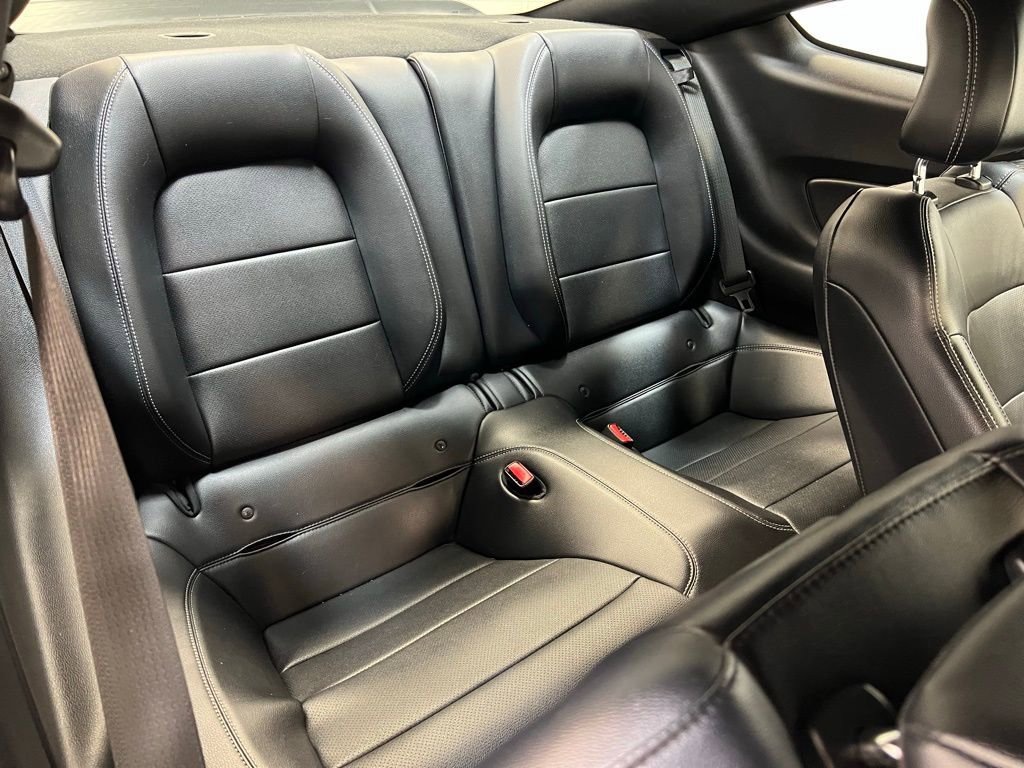 Used 2016 Ford Mustang GT Premium image 30