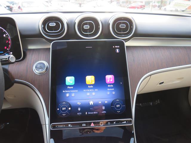 Used 2025 Mercedes-Benz C 300 4MATIC Sedan image 14