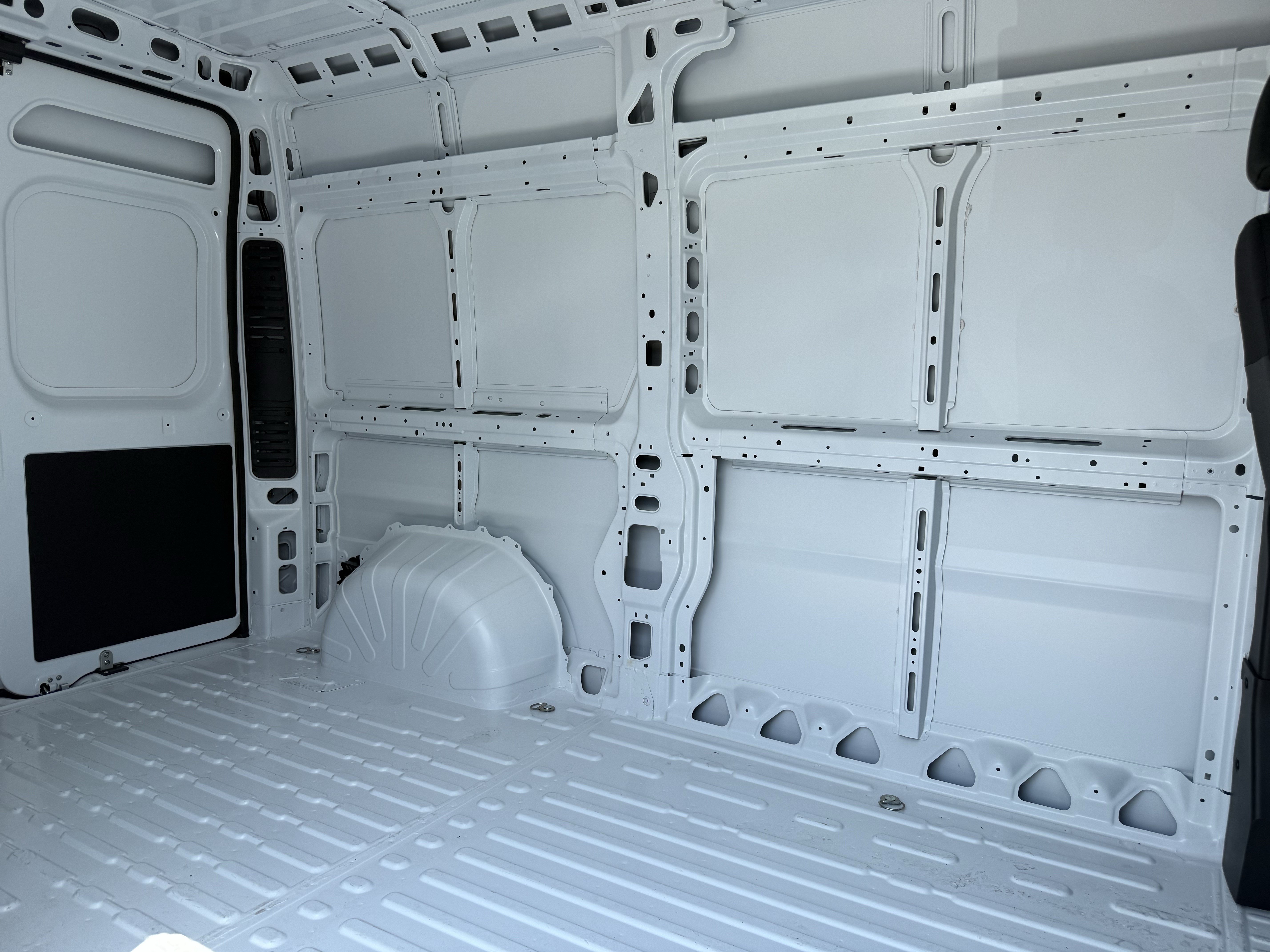 New 2026 RAM ProMaster 1500 w/ Convenience Group FWD image 29