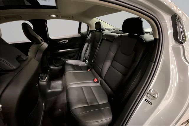 Certified 2024 Volvo S60 T8 Plus w/ Climate Package AWD/4WD image 28