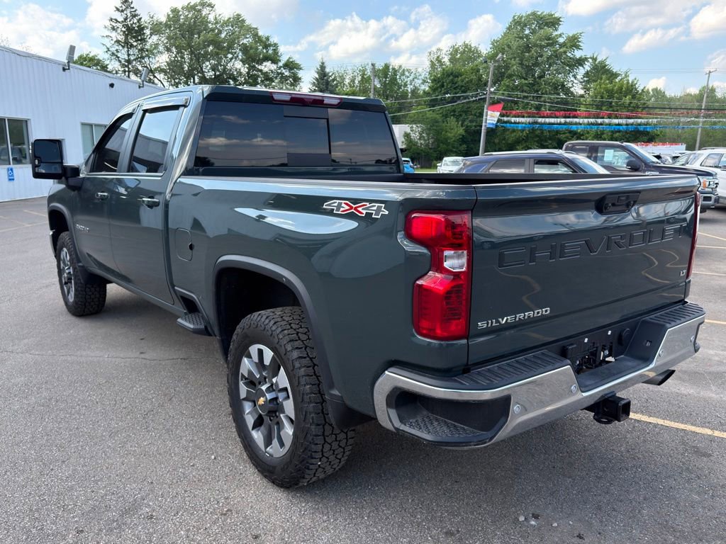 Used 2025 Chevrolet Silverado 2500 LT w/ All Star Edition AWD/4WD image 3