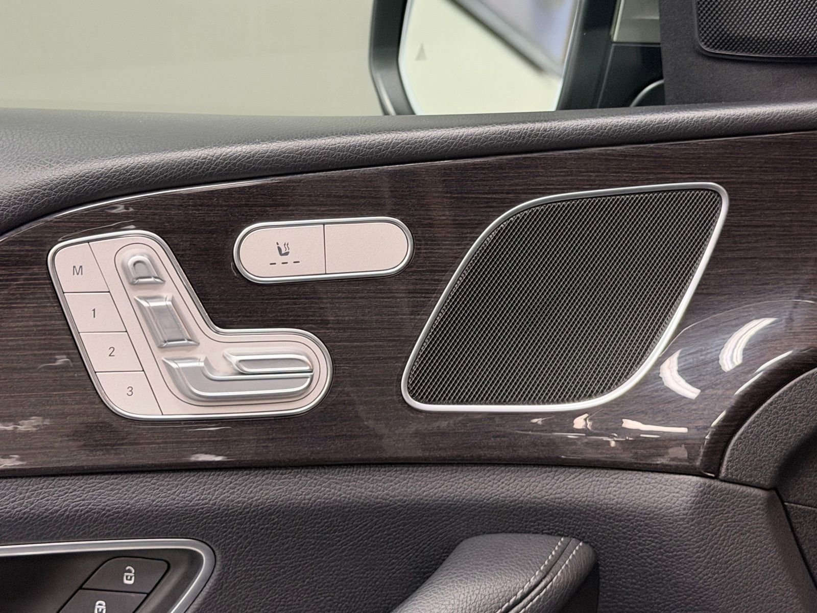 Used 2020 Mercedes-Benz GLE 350 4MATIC image 22