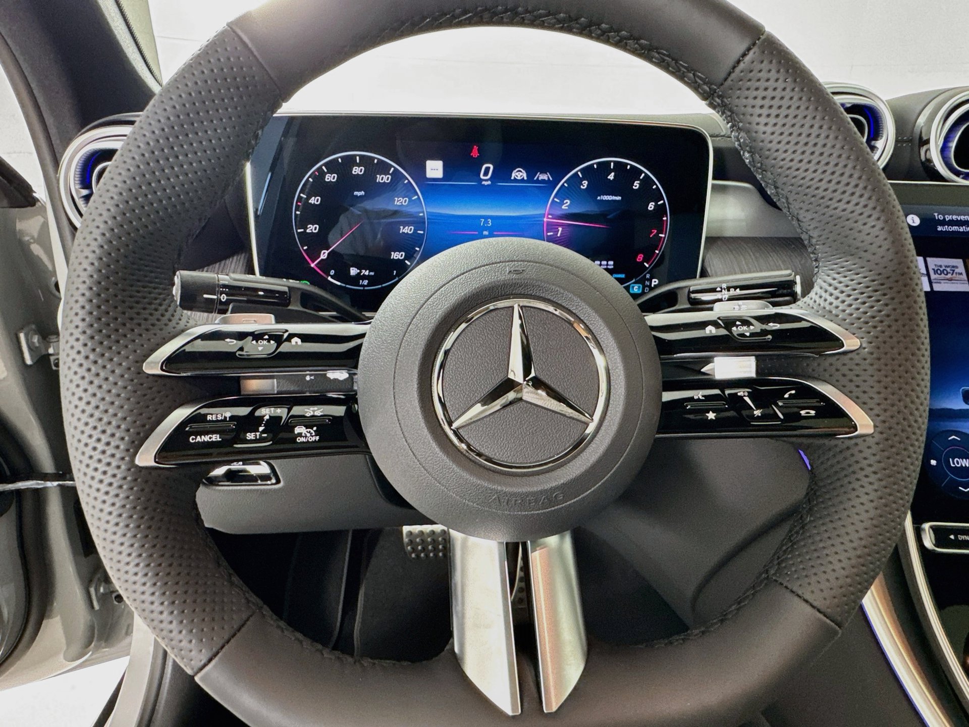 New 2027 Mercedes-Benz GLC 300 4MATIC image 12