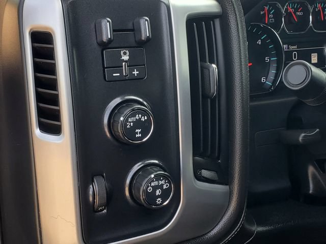 Used 2018 GMC Sierra 1500 SLE w/ SLE Value Package AWD/4WD image 14