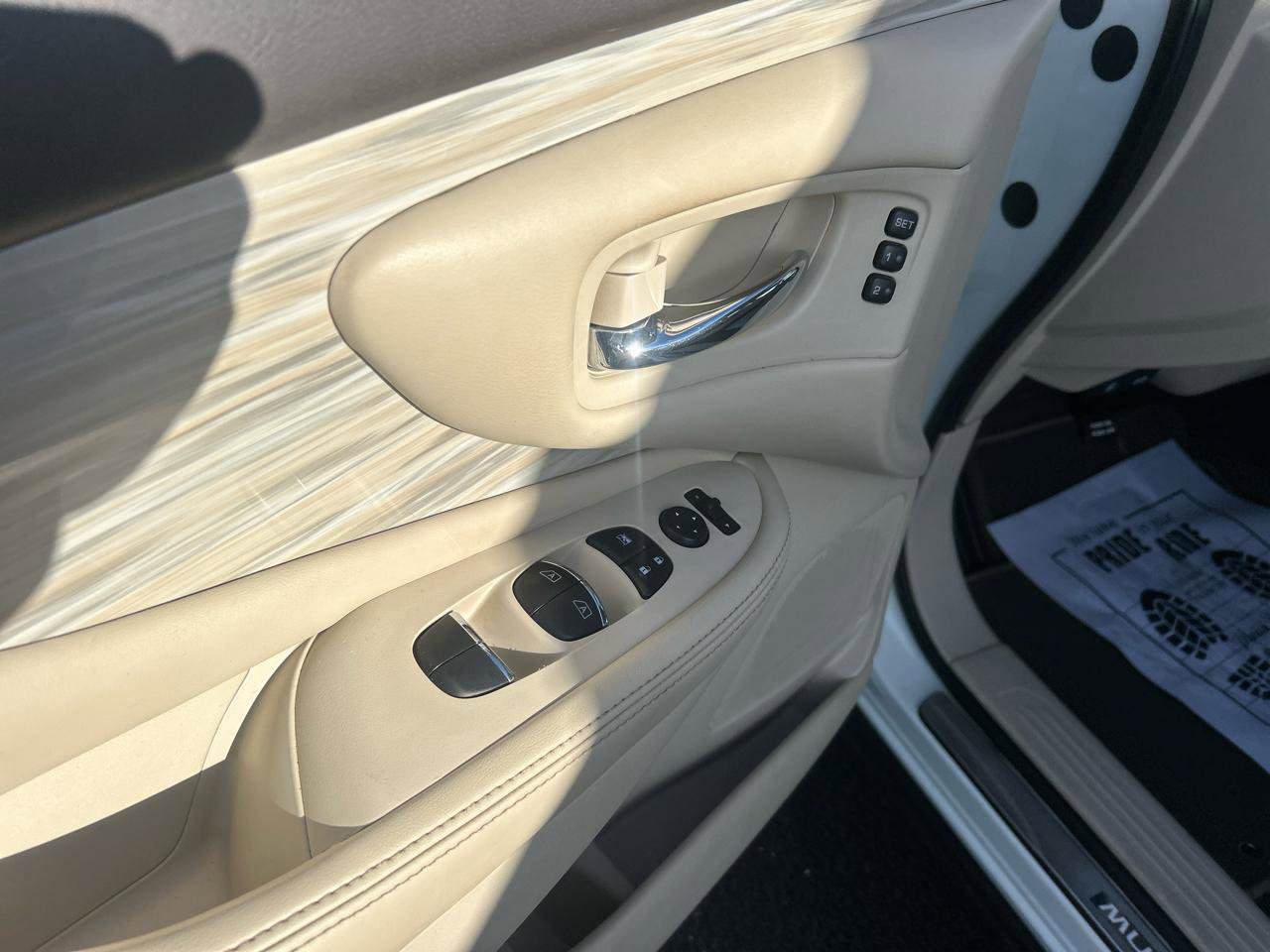 Used 2018 Nissan Murano Platinum w/ Cargo Package image 14