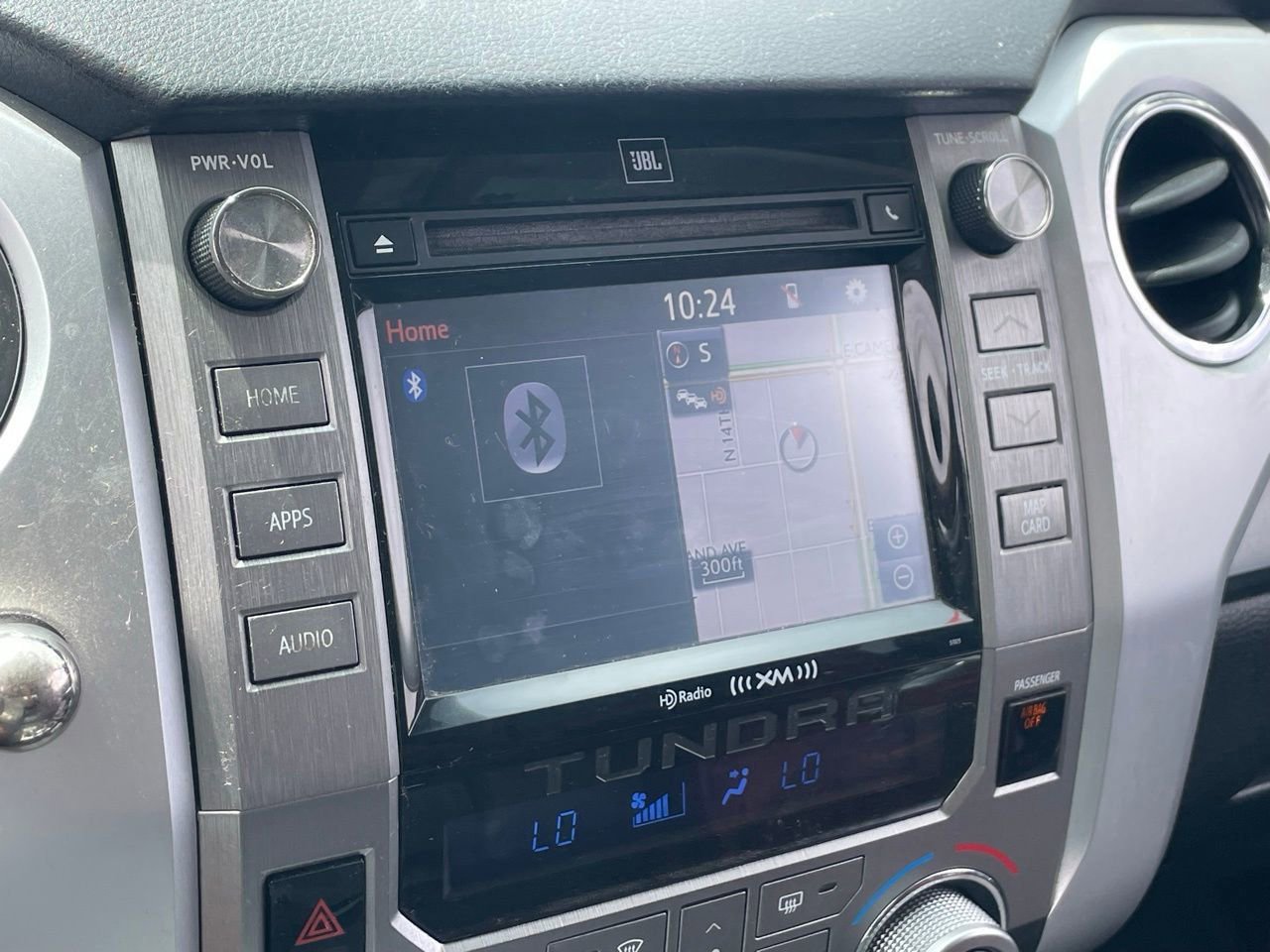 Used 2014 Toyota Tundra Platinum image 11