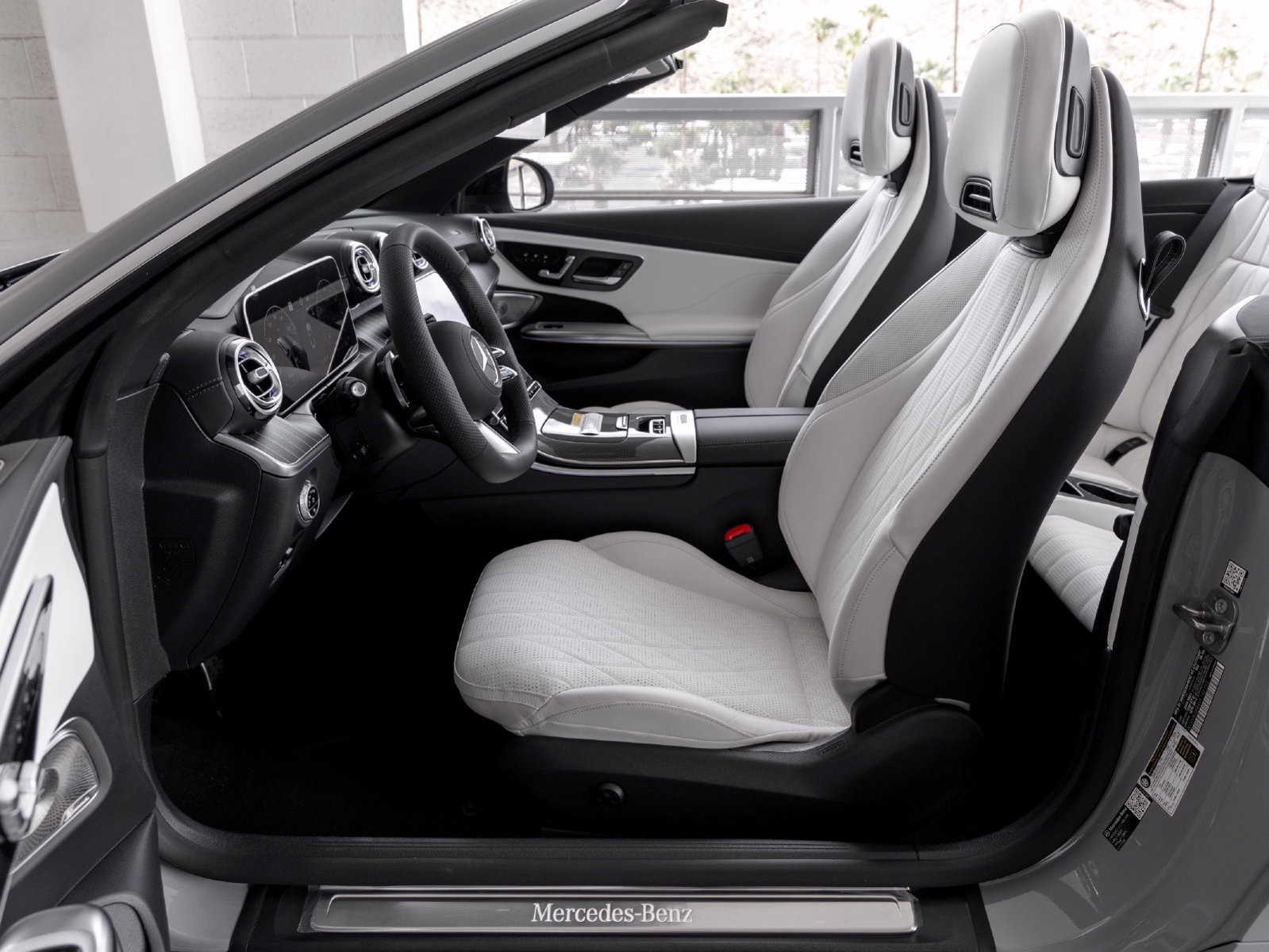 New 2027 Mercedes-Benz CLE 450 4MATIC Cabriolet image 12