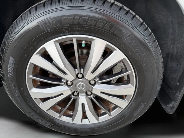 Used 2019 Nissan Pathfinder S AWD/4WD image 35