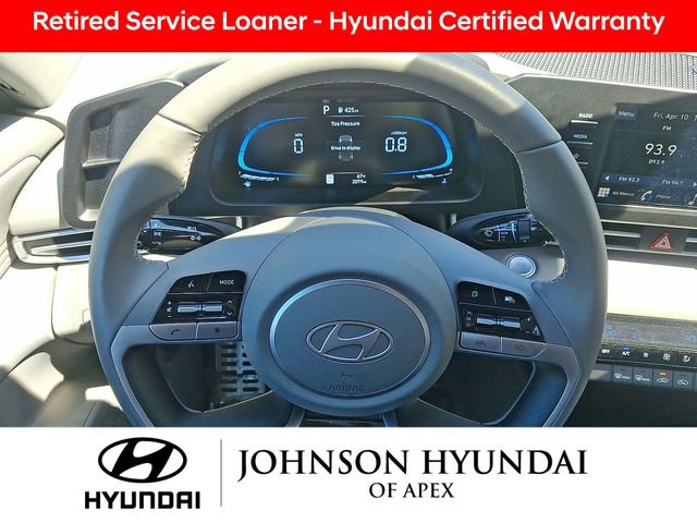 Certified 2025 Hyundai Elantra Sport image 17