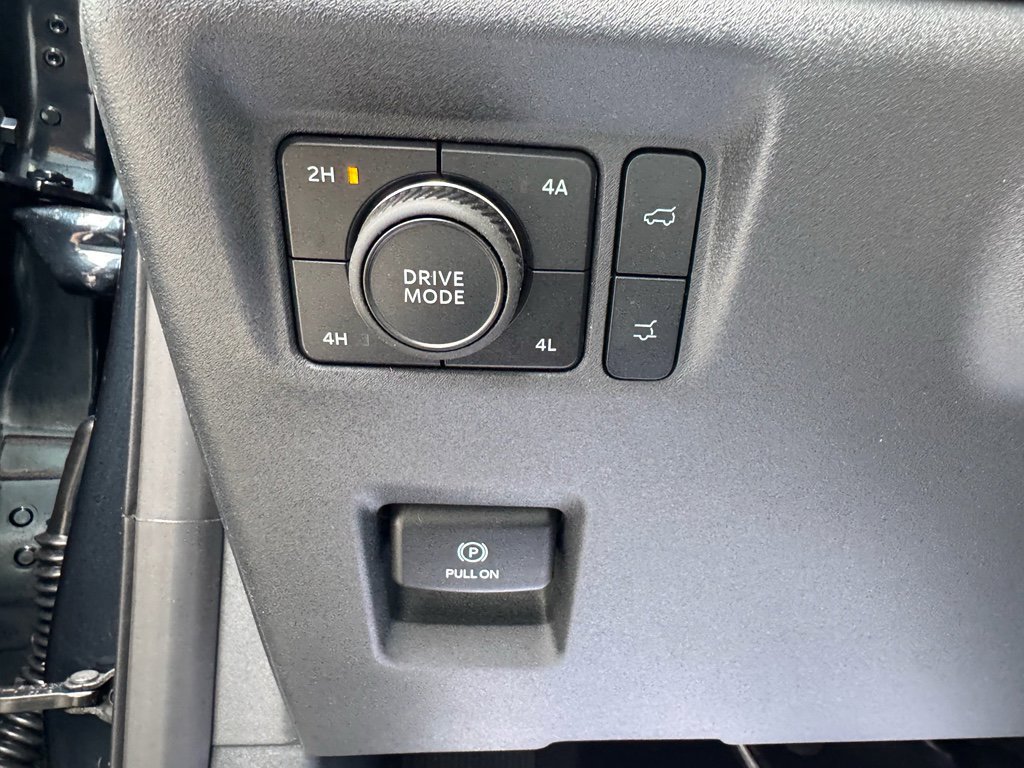 New 2026 Ford Expedition Platinum w/ Driver's Package AWD/4WD image 32