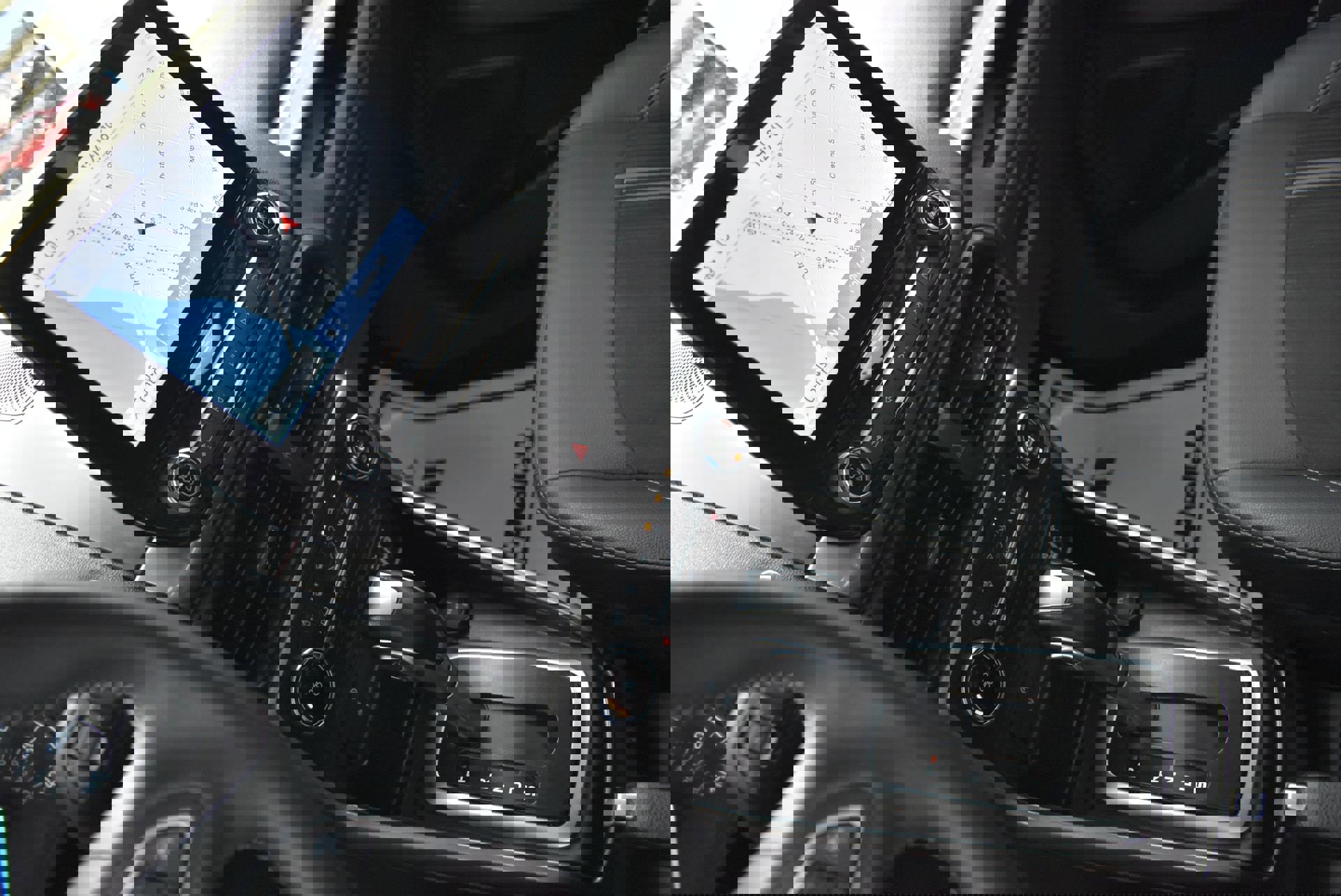 Used 2020 Ford EcoSport SES image 27