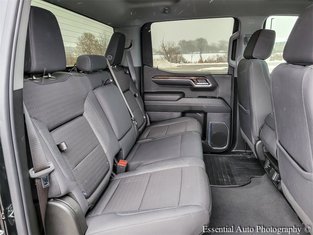 Used 2024 GMC Sierra 1500 Elevation image 30