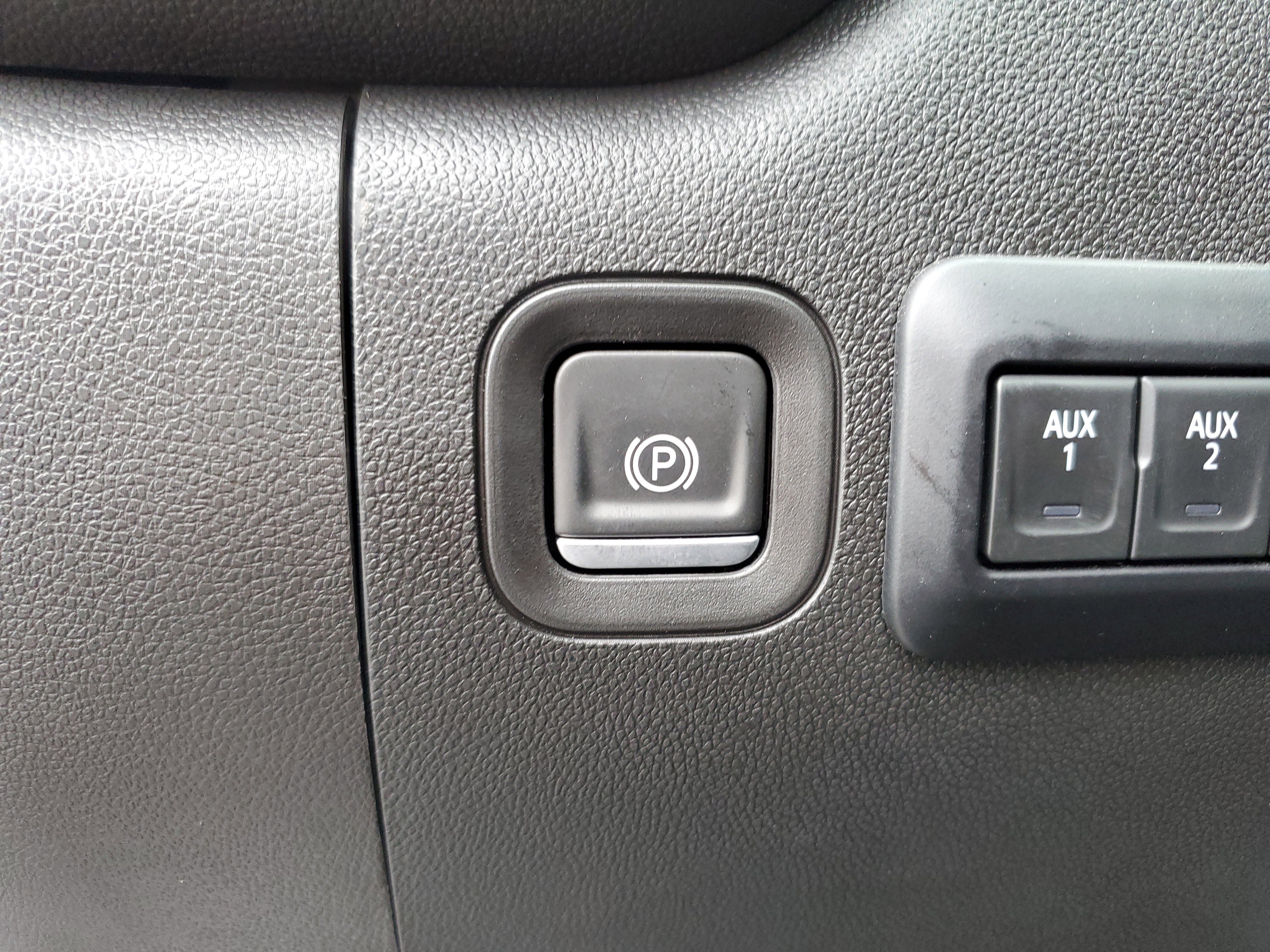 New 2025 GMC Sierra 3500 Pro w/ Convenience Package image 31