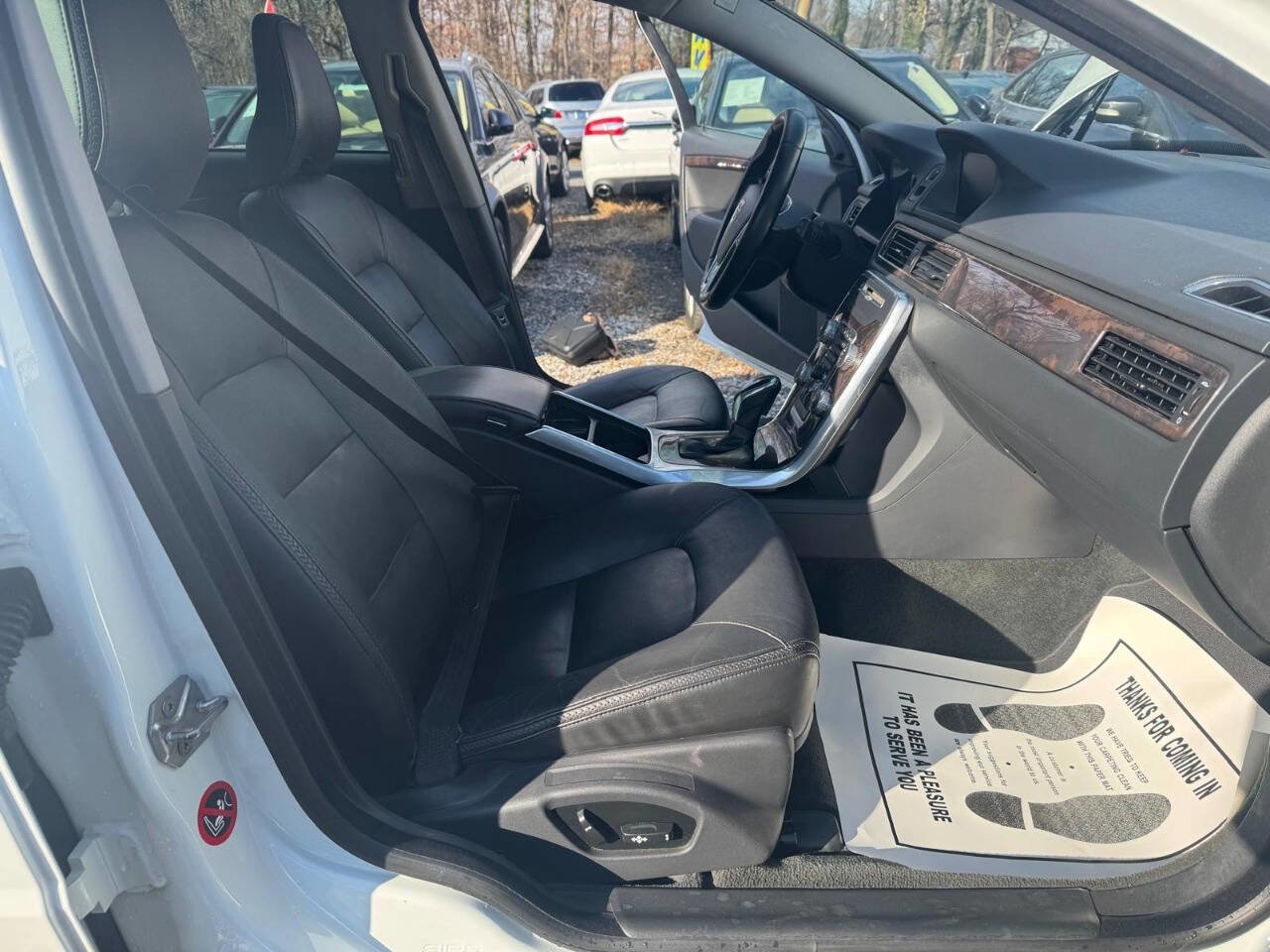 Used 2015 Volvo XC70 T6 image 23