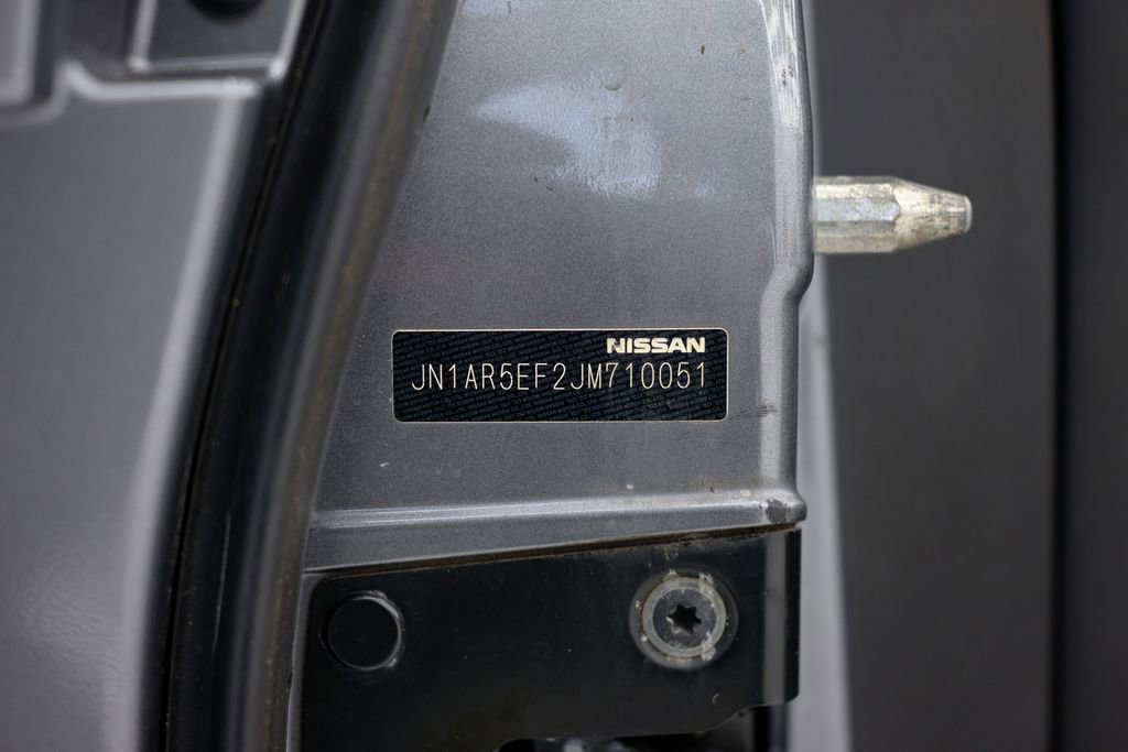 Used 2018 Nissan GT-R Premium image 45