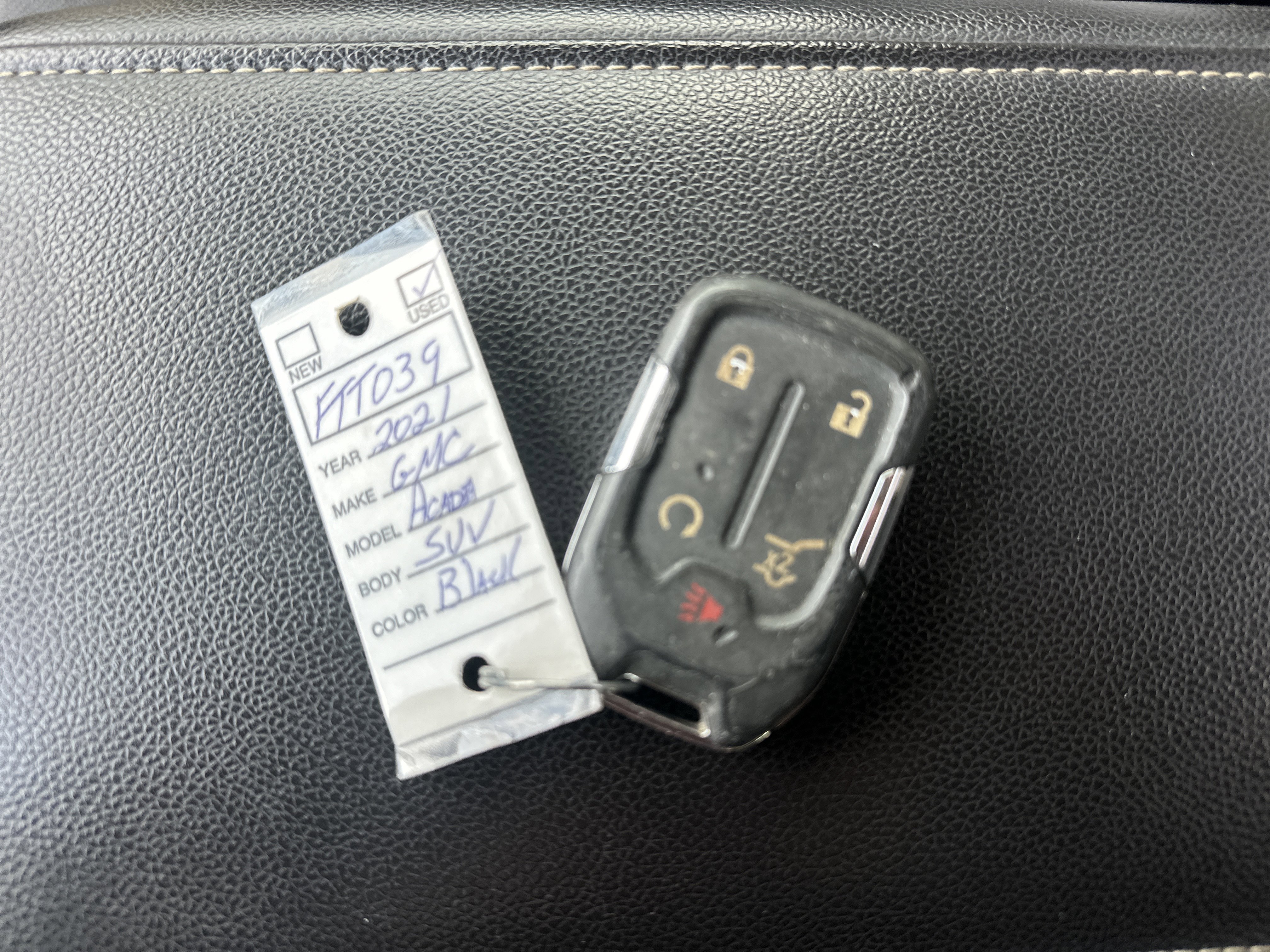 Used 2021 GMC Acadia SLT w/ Trailering Package image 24