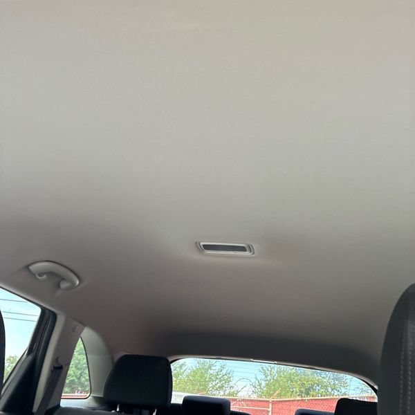Used 2019 Kia Sorento FWD V6 image 32
