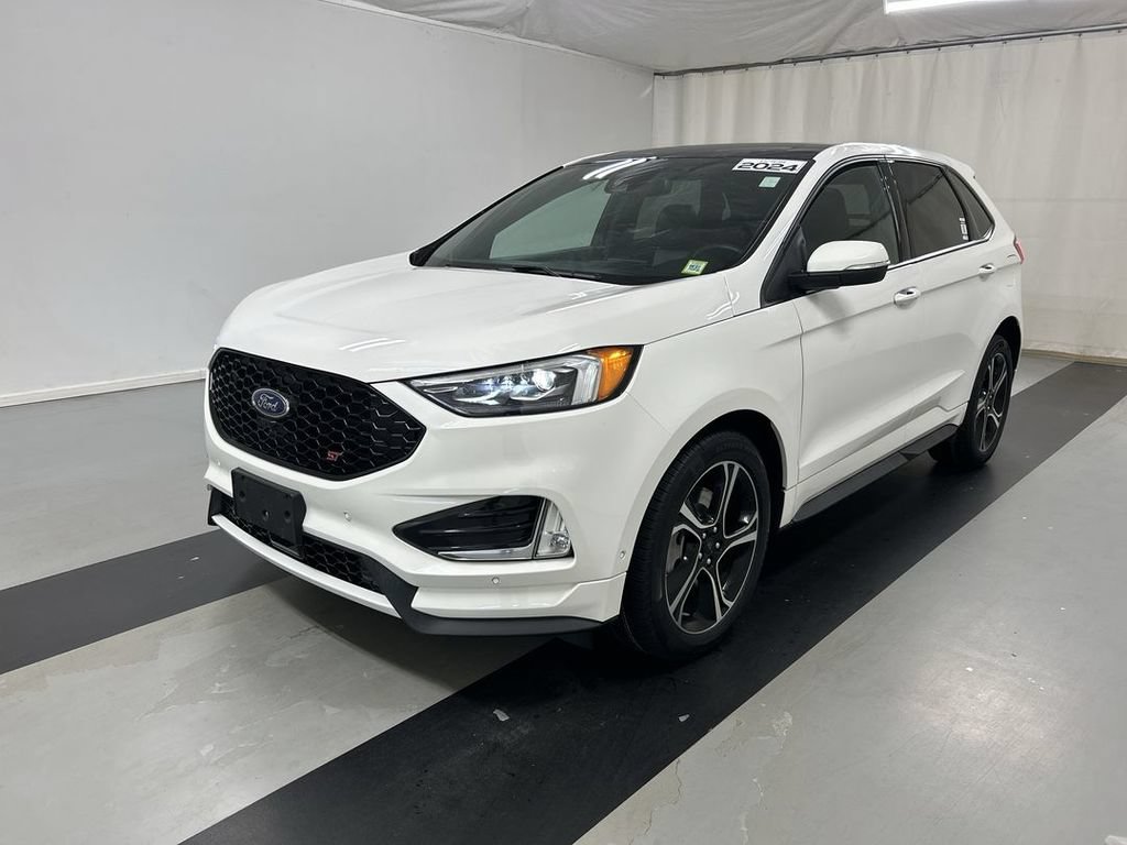 Used 2024 Ford Edge ST w/ Equipment Group 401A AWD/4WD image 5