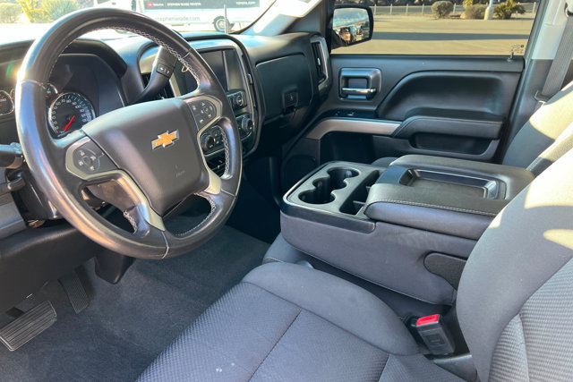 Used 2018 Chevrolet Silverado 1500 LT w/ All Star Edition image 15