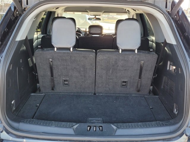 Used 2023 Ford Explorer XLT w/ Equipment Group 202A image 12