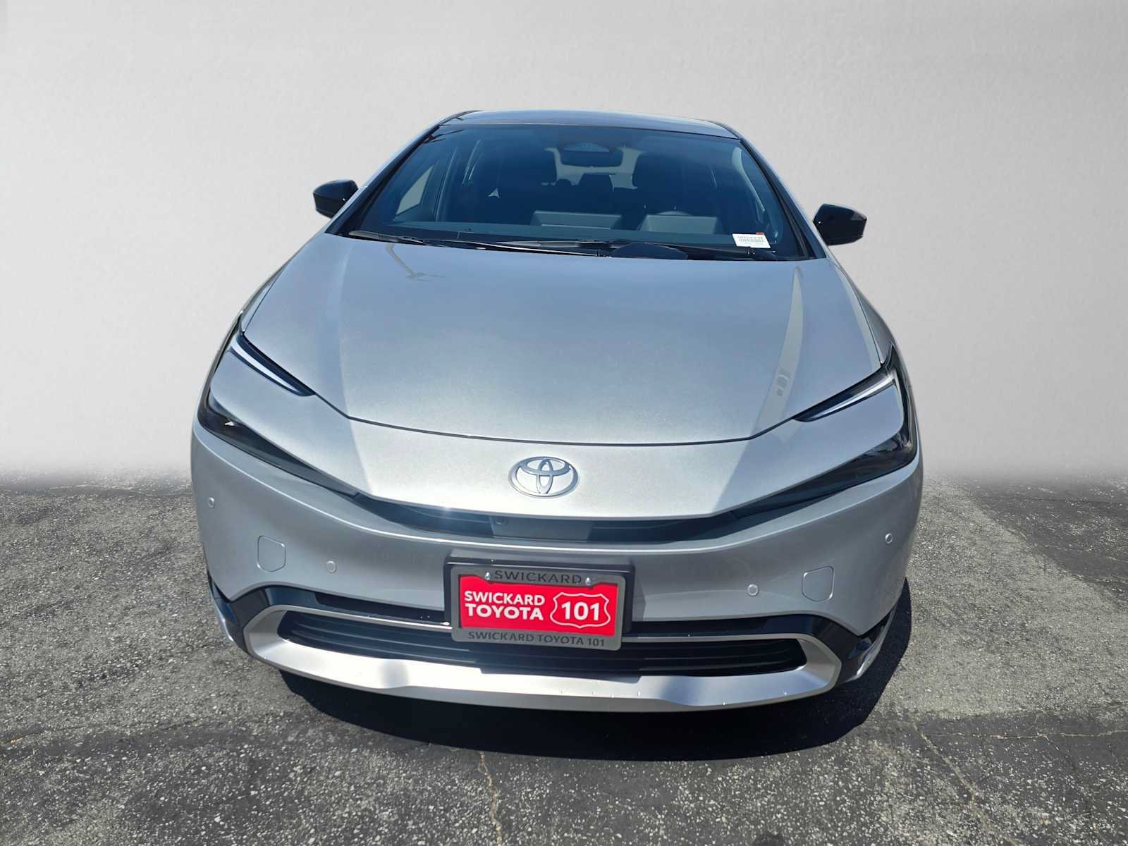 New 2026 Toyota Prius Plug-In Hybrid FWD image 8