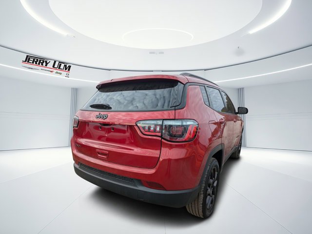 New 2026 Jeep Compass Latitude image 3