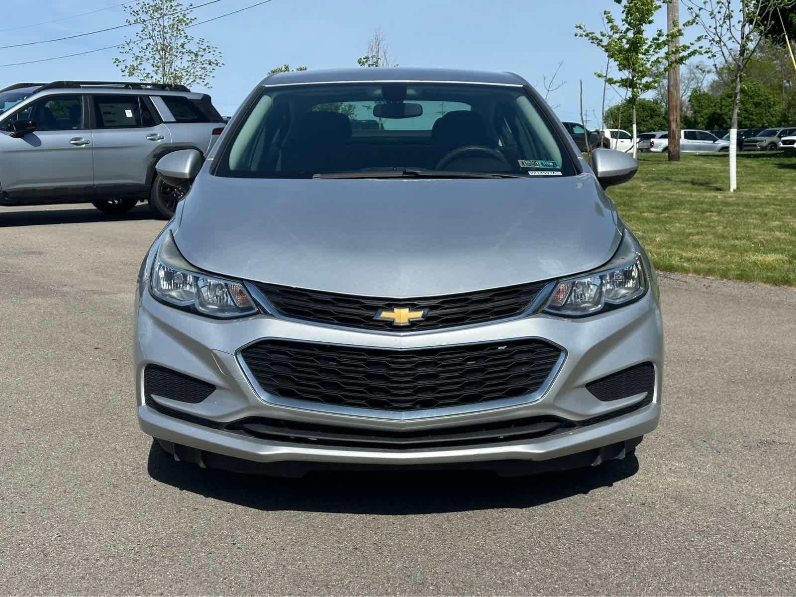 Used 2018 Chevrolet Cruze LS FWD image 2