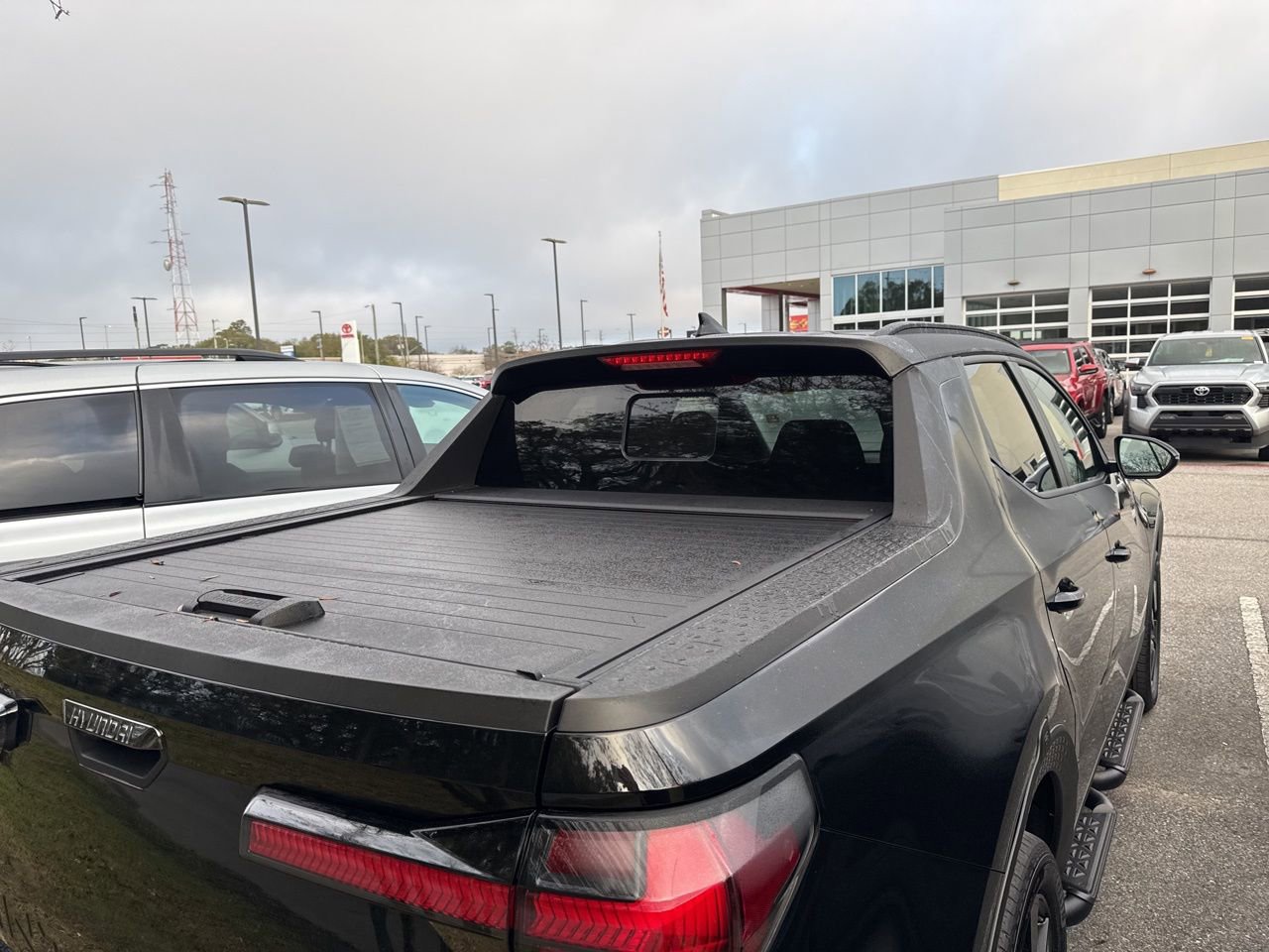 Used 2024 Hyundai Santa Cruz Night image 10