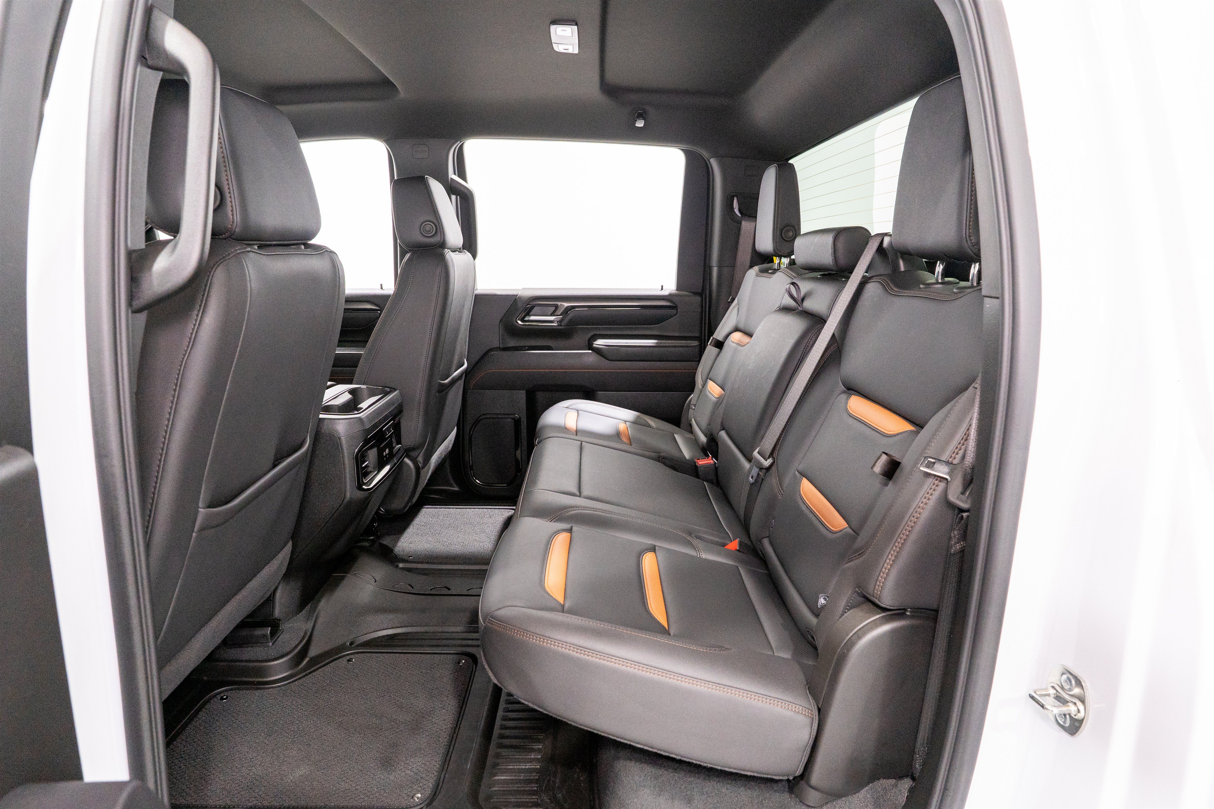 Used 2026 GMC Sierra 2500 AT4 AWD/4WD image 32