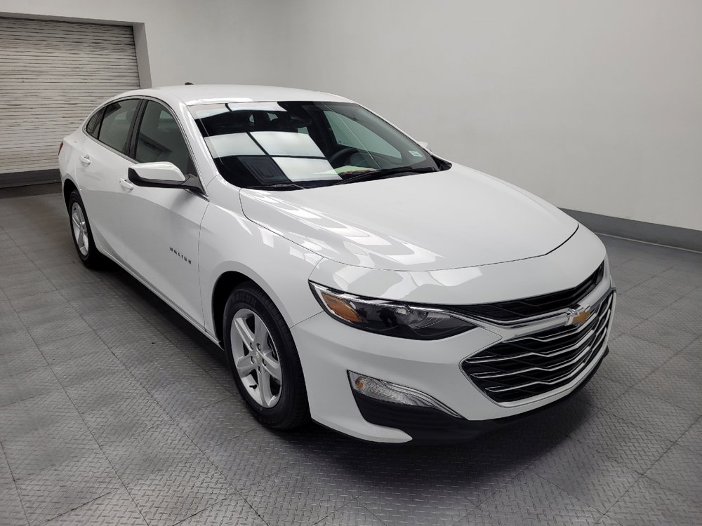 Used 2025 Chevrolet Malibu LS FWD image 13