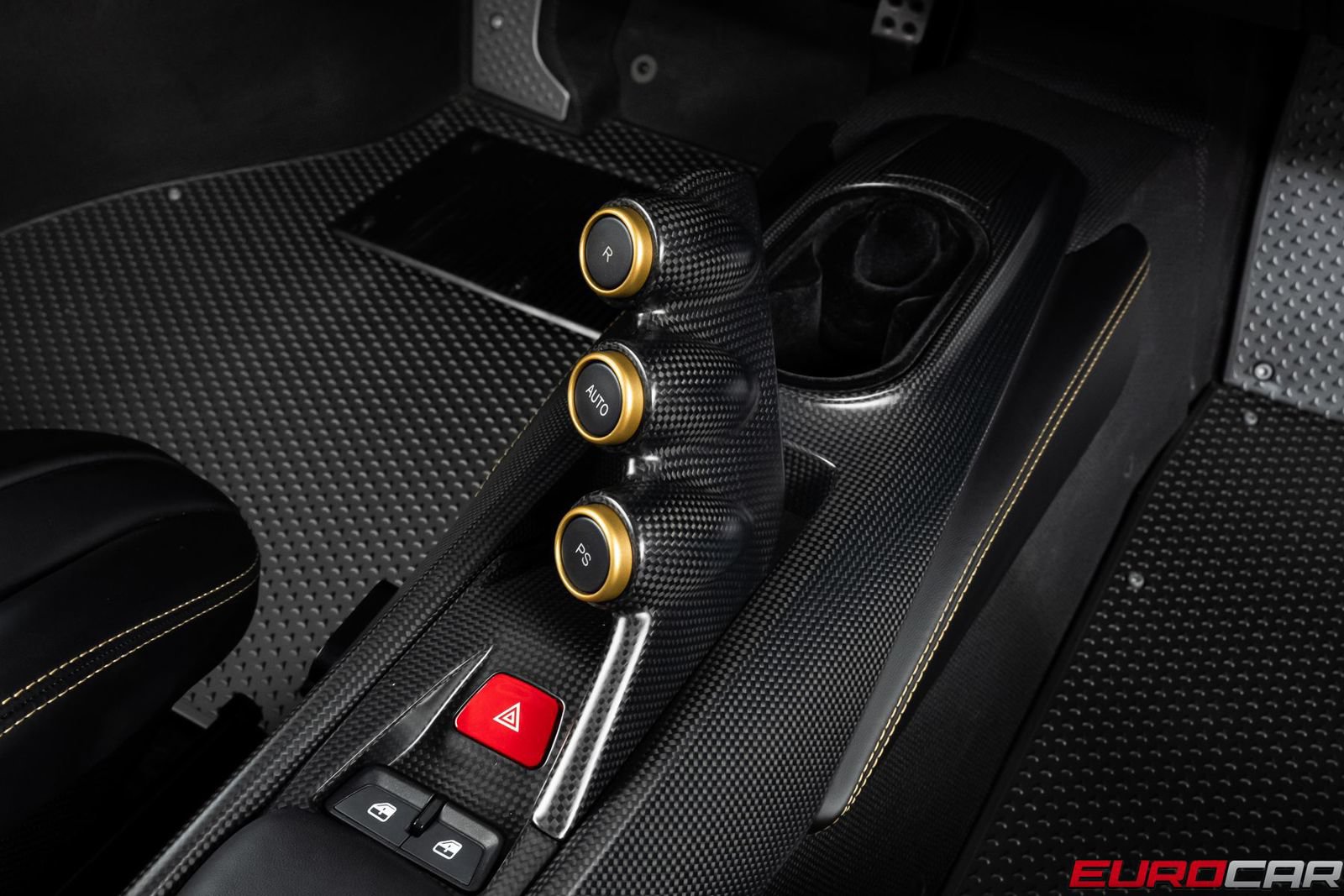Used 2020 Ferrari 488 Pista Coupe RWD image 44