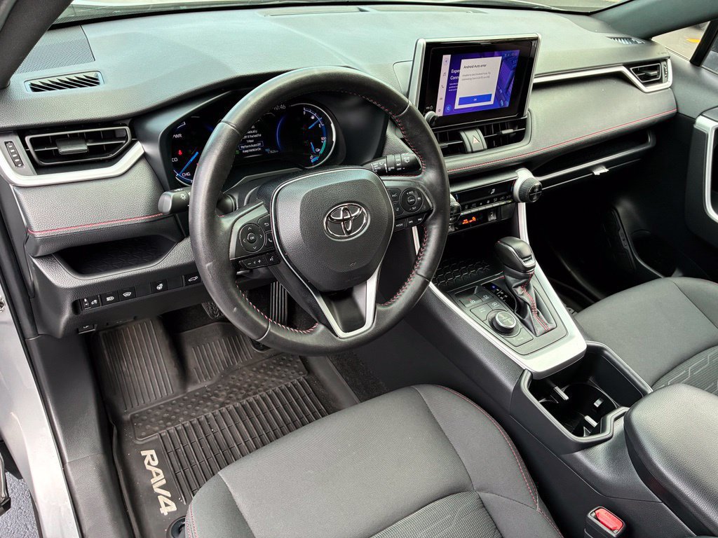 Used 2023 Toyota RAV4 SE w/ Weather & Moonroof Package AWD/4WD image 17