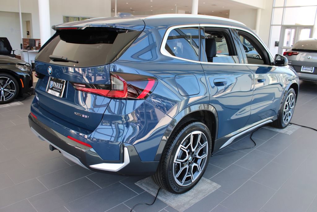 New 2026 BMW X1 xDrive28i w/ Technology Package AWD/4WD image 18