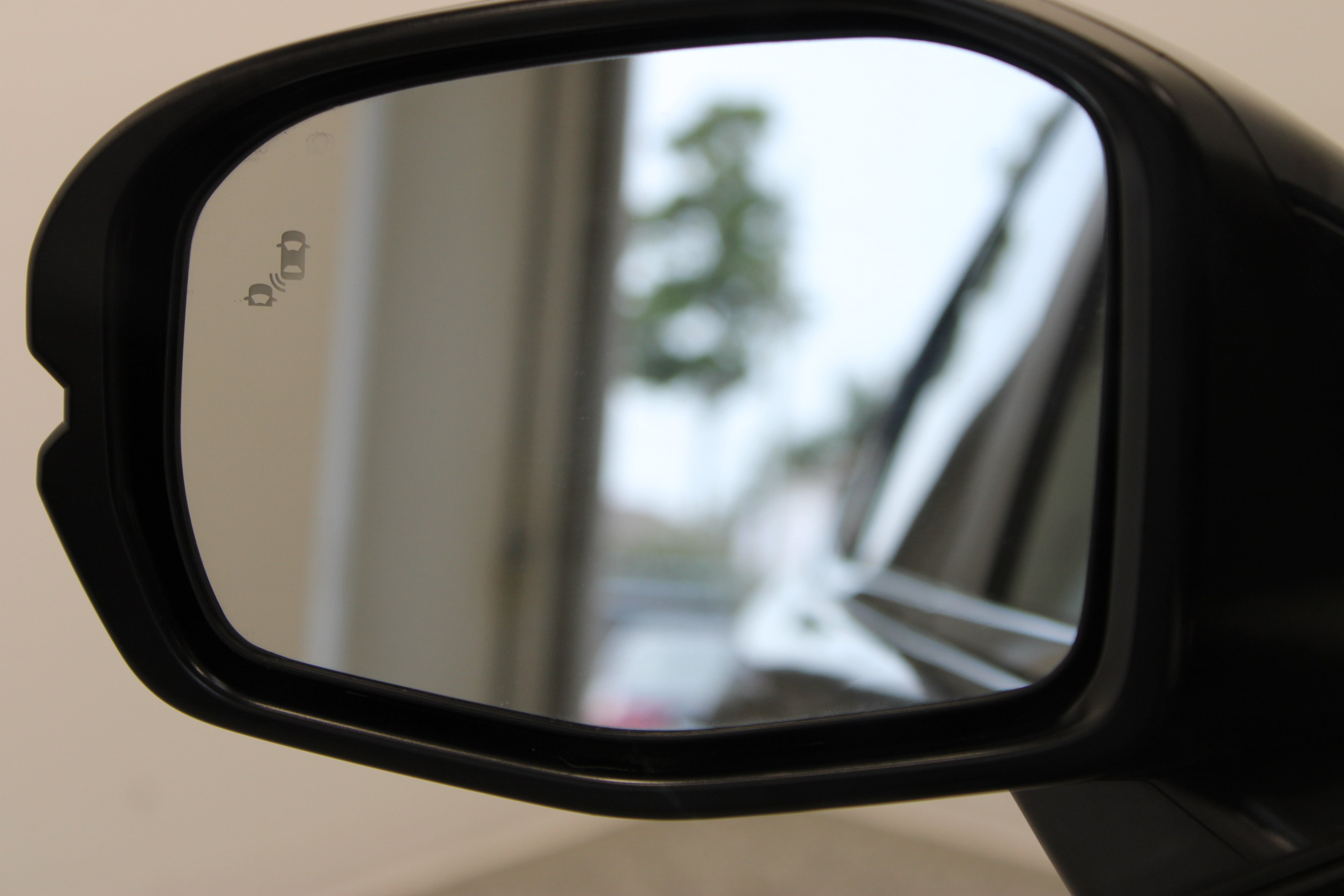 Used 2025 Honda CR-V EX image 23