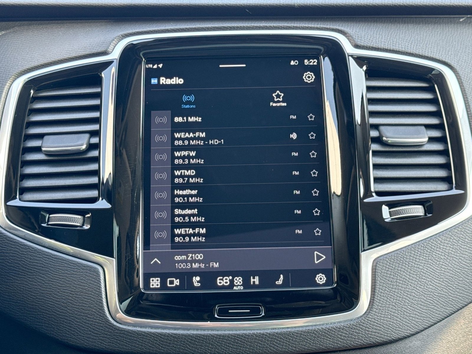 Used 2024 Volvo XC90 T8 Plus w/ Protection Package AWD/4WD image 18