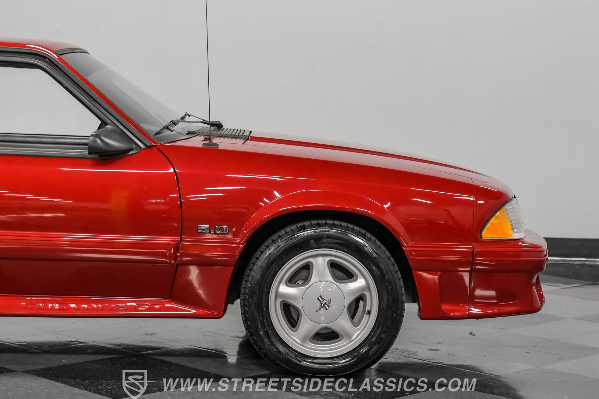 Used 1992 Ford Mustang GT image 29