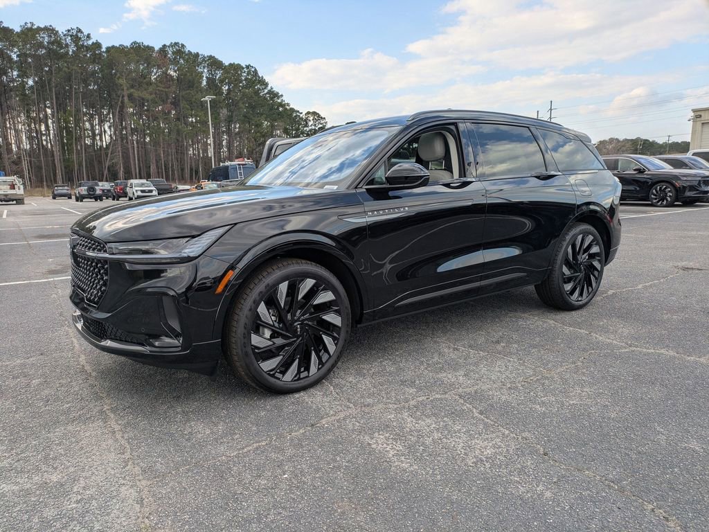 New 2026 Lincoln Nautilus Reserve image 8