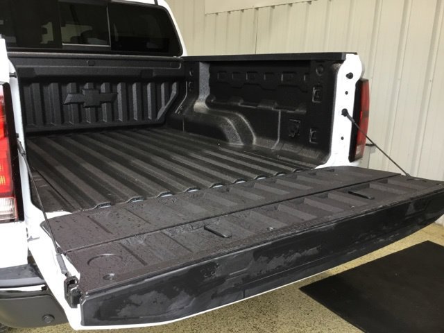 New 2026 Chevrolet Colorado ZR2 w/ Technology Package AWD/4WD image 17