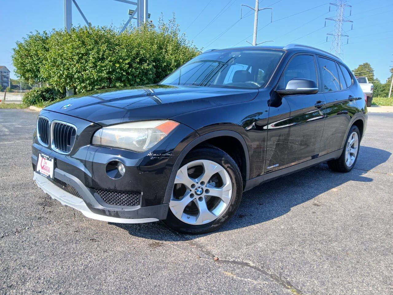 Used 2015 BMW X1 sDrive28i RWD image 1