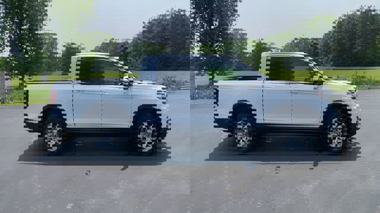 New 2025 Honda Ridgeline RTL image 9