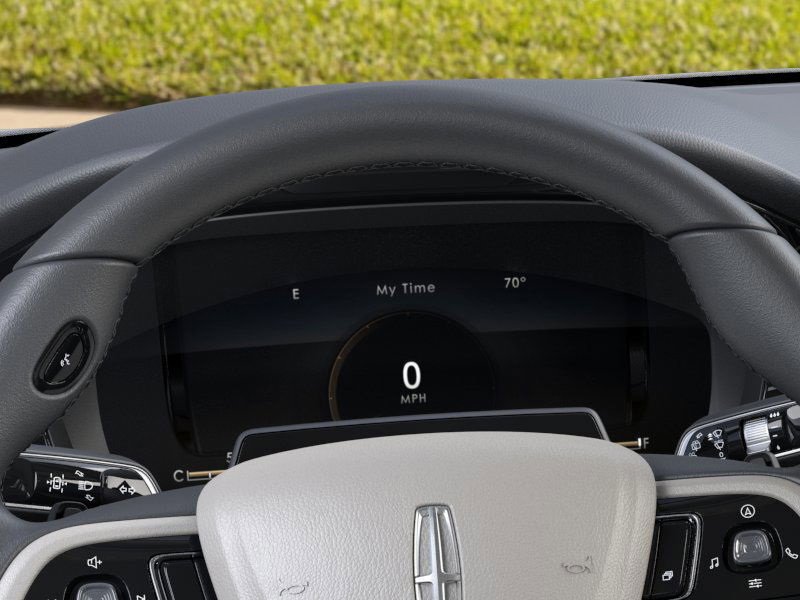 New 2026 Lincoln Corsair Premiere image 13