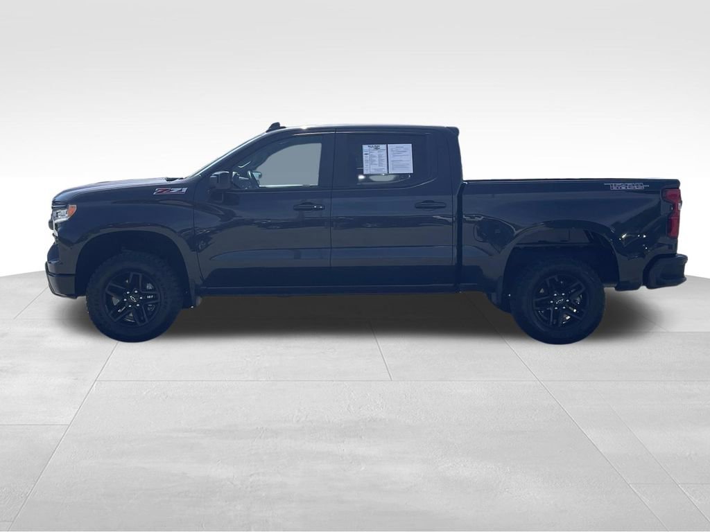 Used 2024 Chevrolet Silverado 1500 LT Trail Boss w/ Convenience Package II image 7