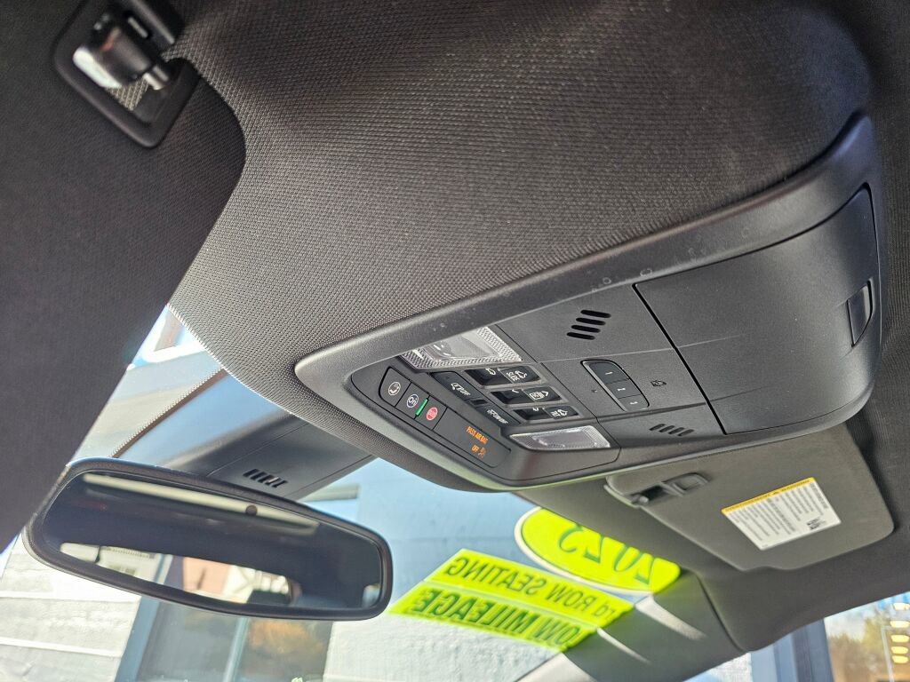 Used 2023 Buick Enclave Essence image 37