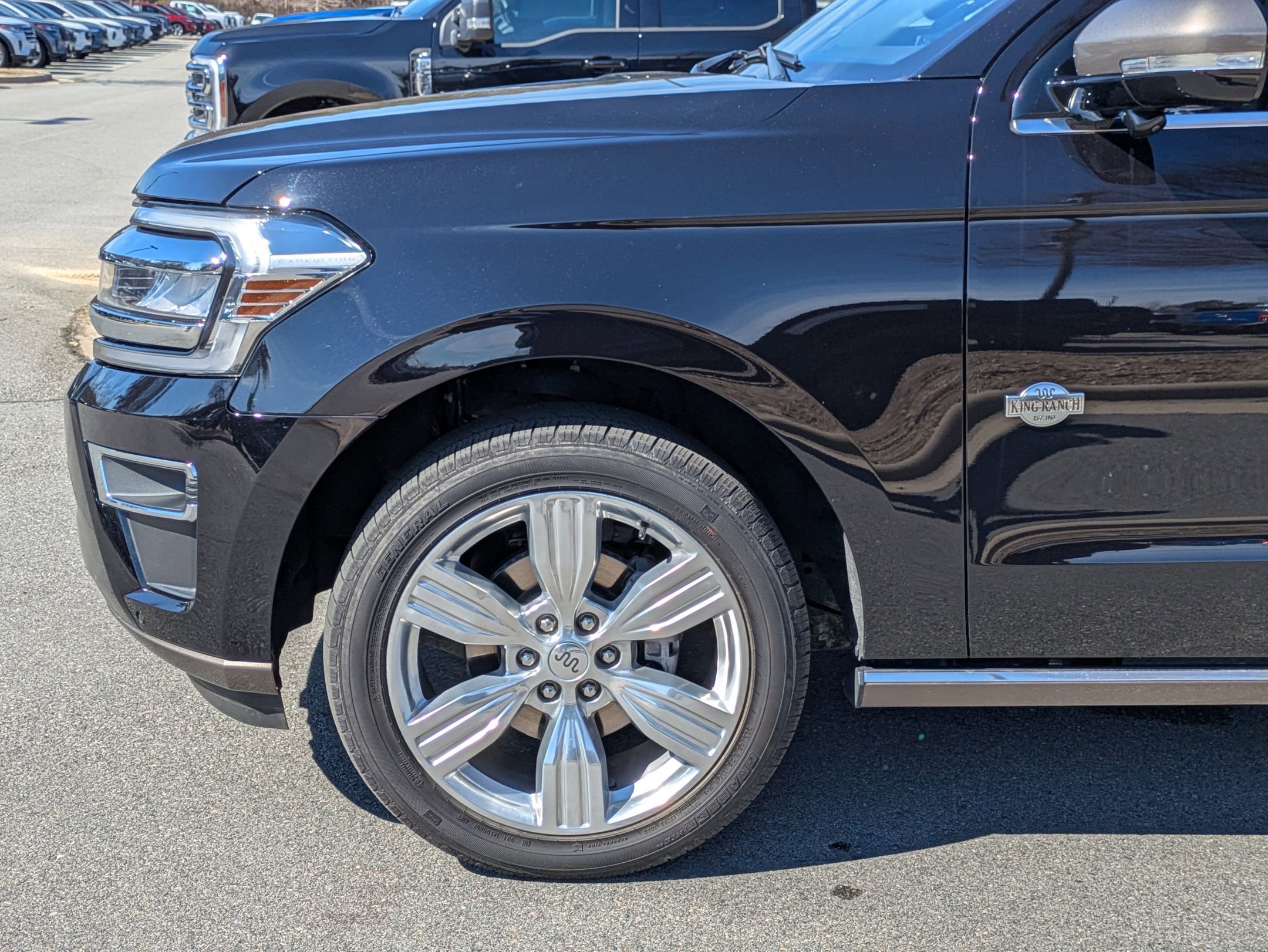 Certified 2024 Ford Expedition Max King Ranch image 11