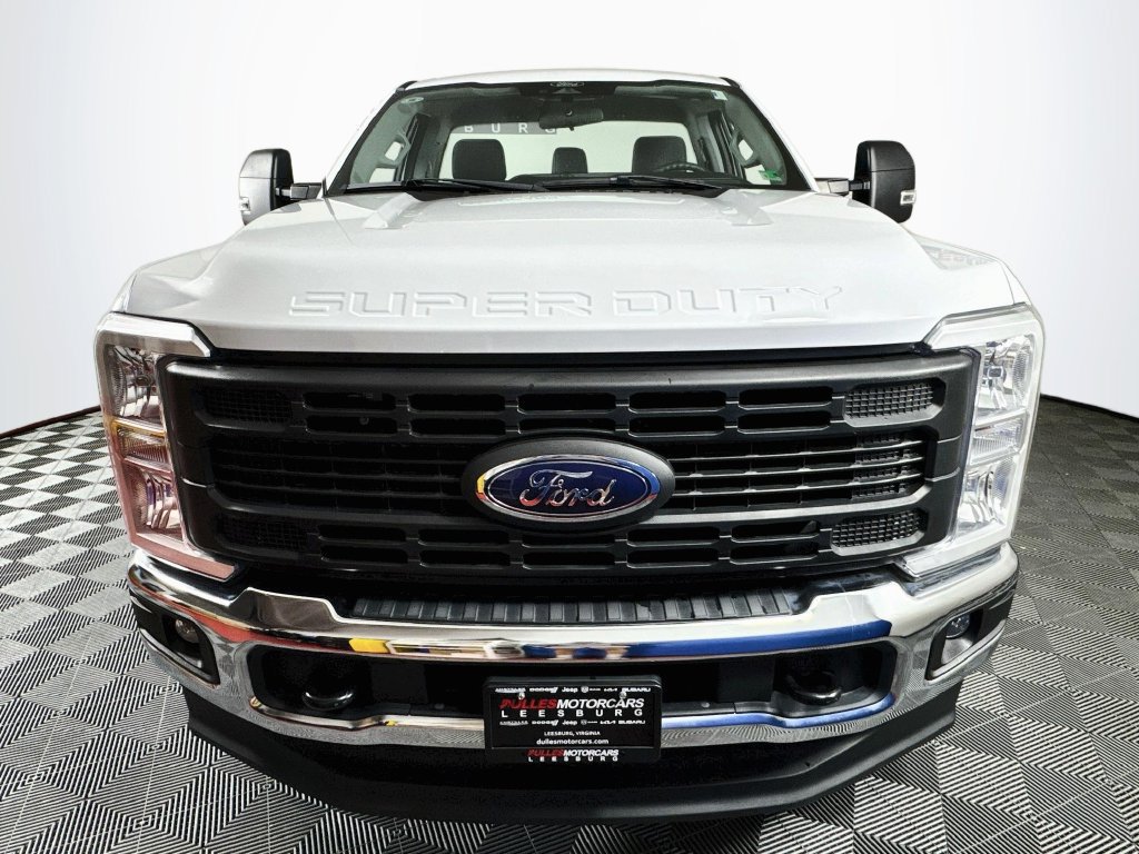 Used 2024 Ford F250 XL w/ XL Chrome Package AWD/4WD image 2